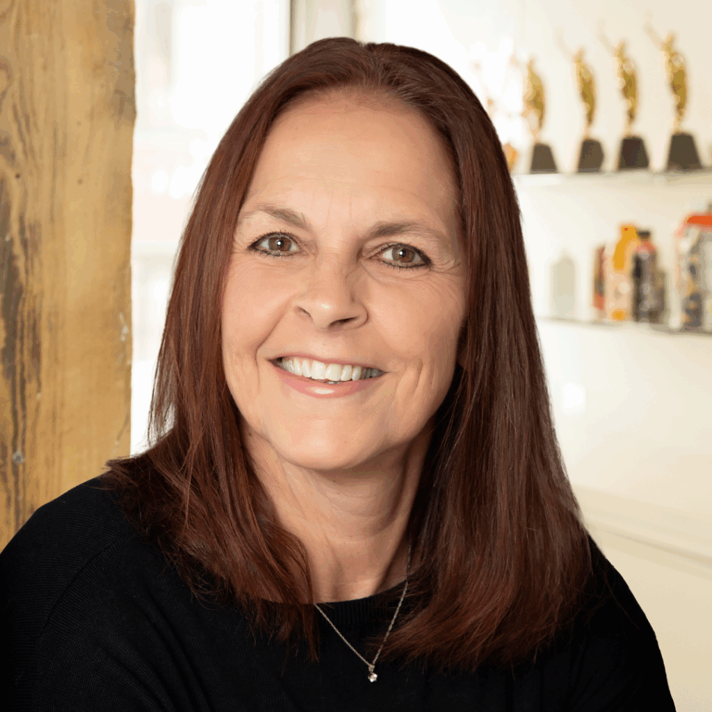 Theresa Farrell